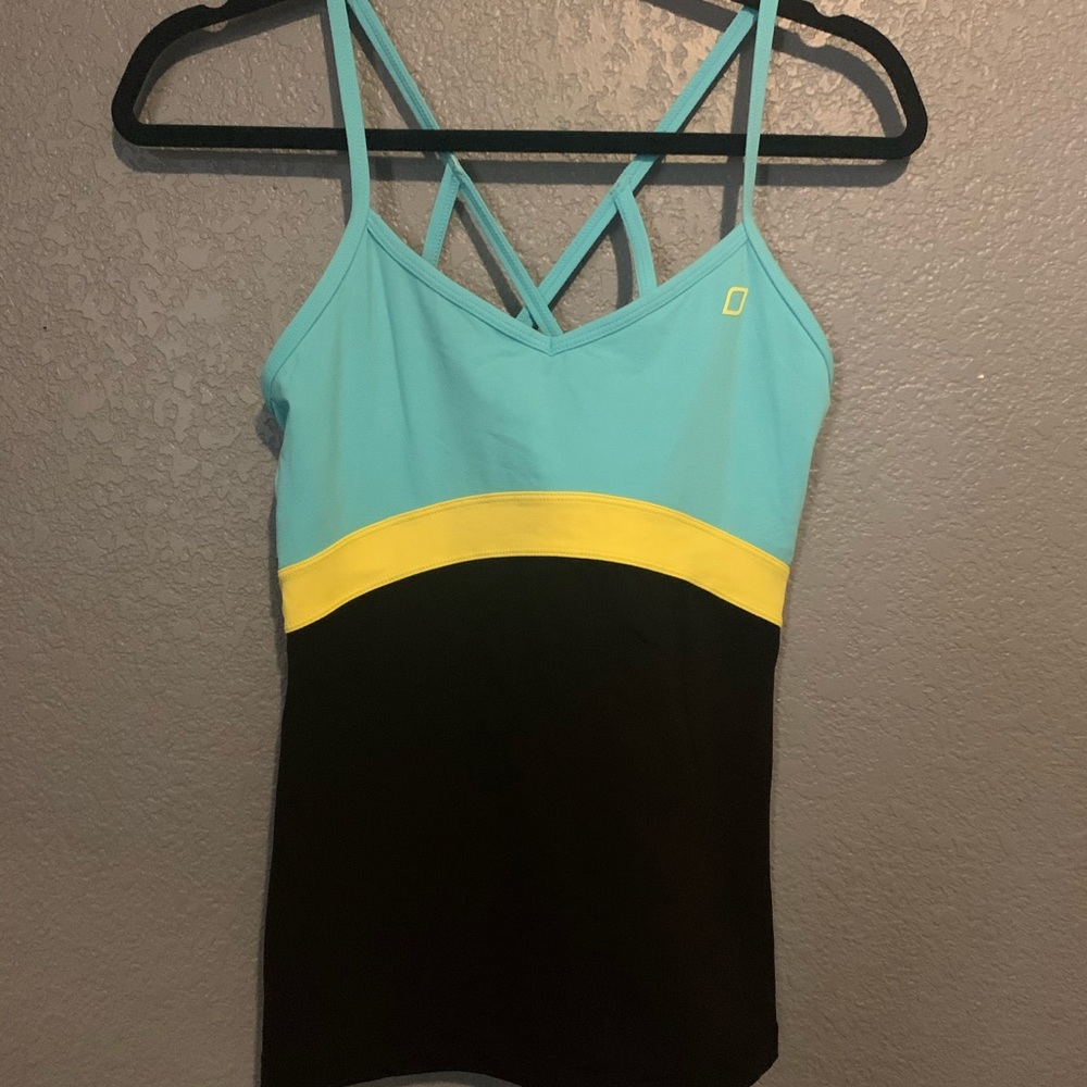 Lorna Jane tank